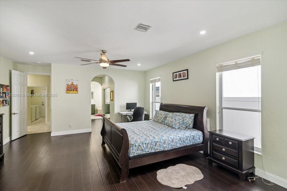 SILVER LAKES PHASE III RE - Residential