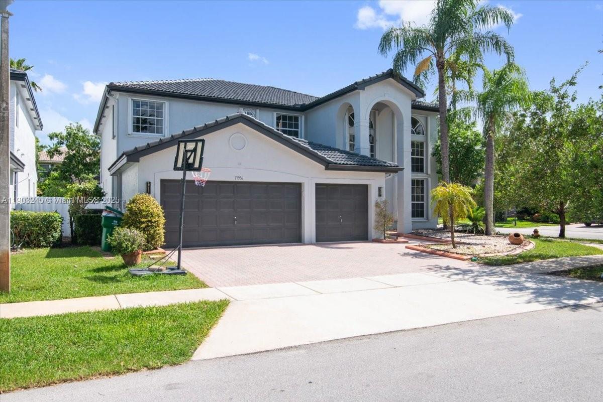 SILVER LAKES PHASE III RE - Residential