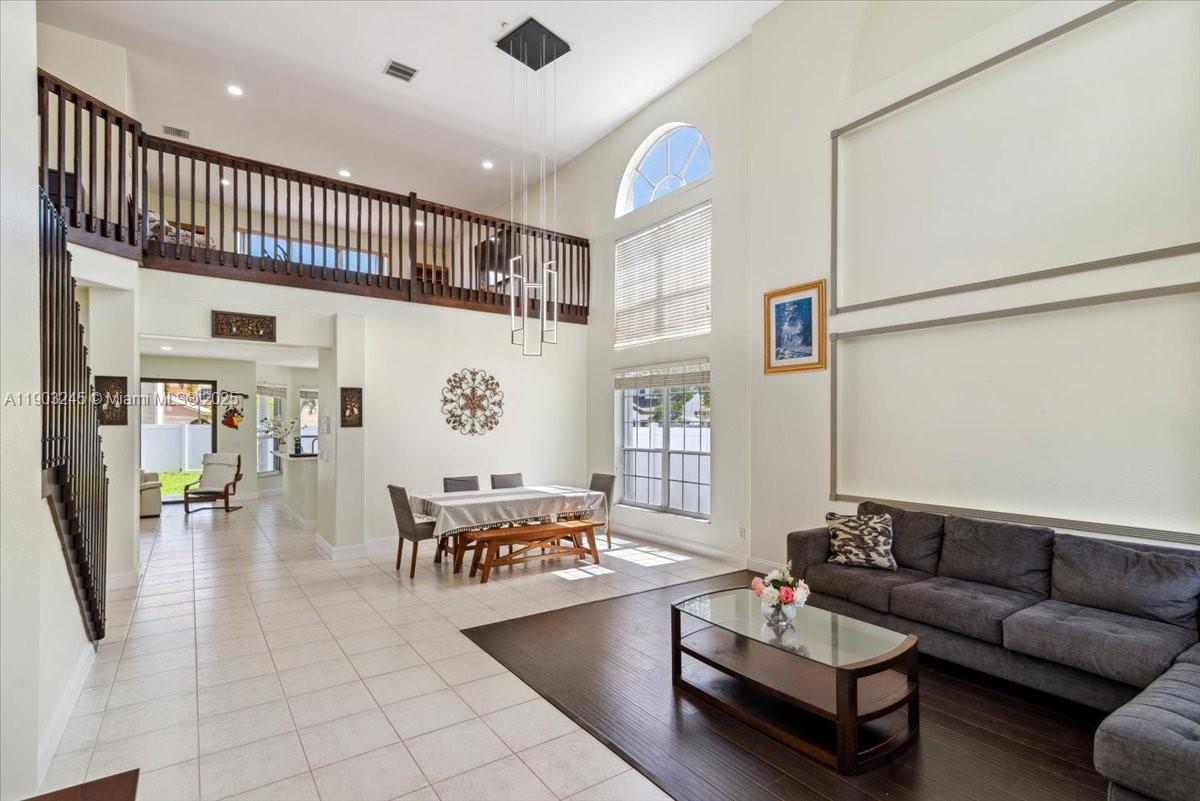 SILVER LAKES PHASE III RE - Residential