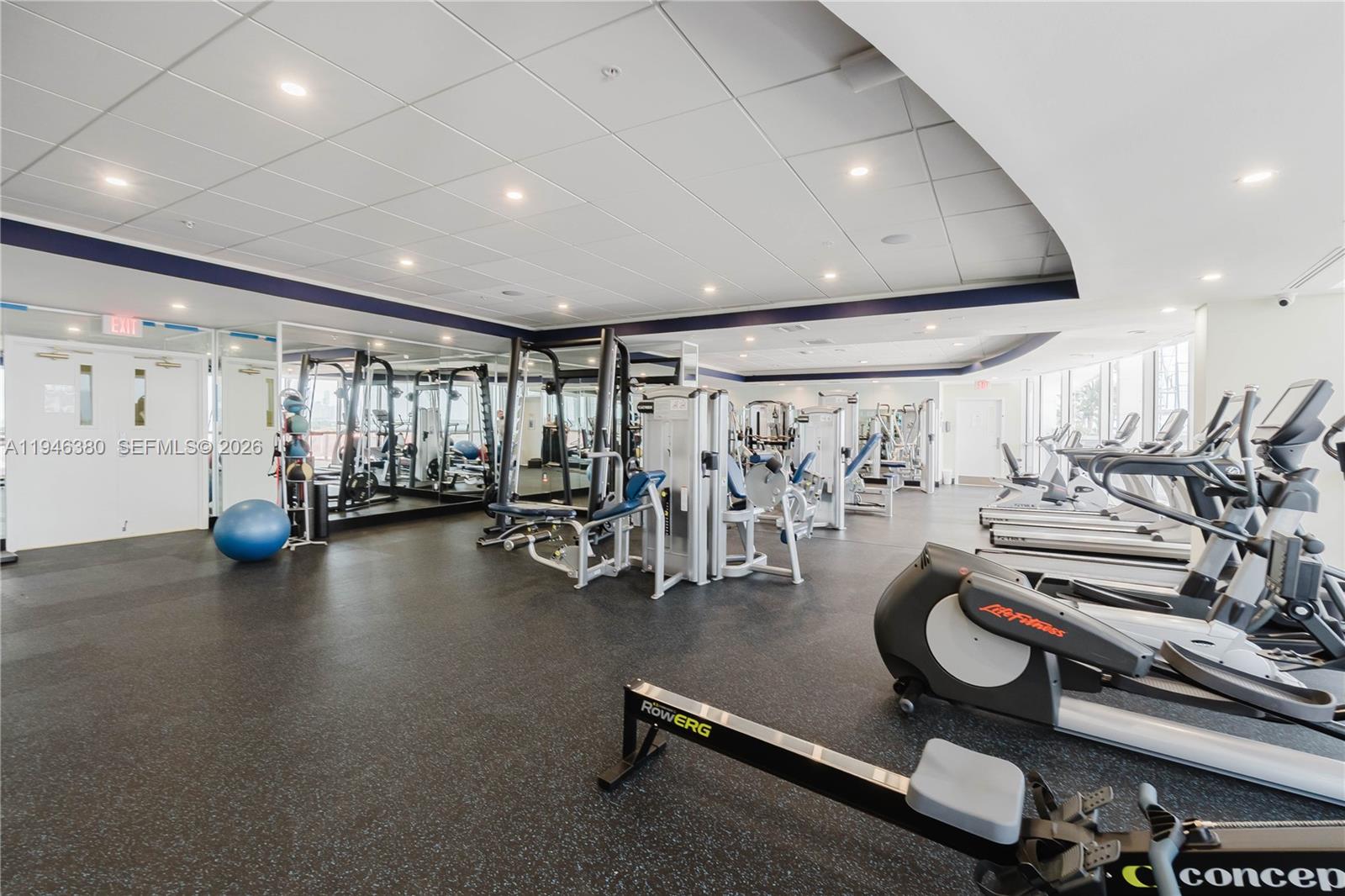 SUNSET HARBOUR NORTH CONDO - Residential