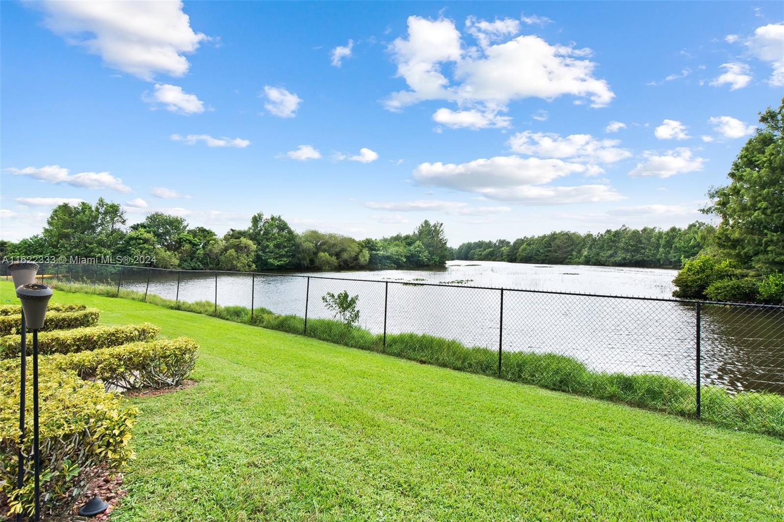 MONTERRA PLAT - Residential Lease
