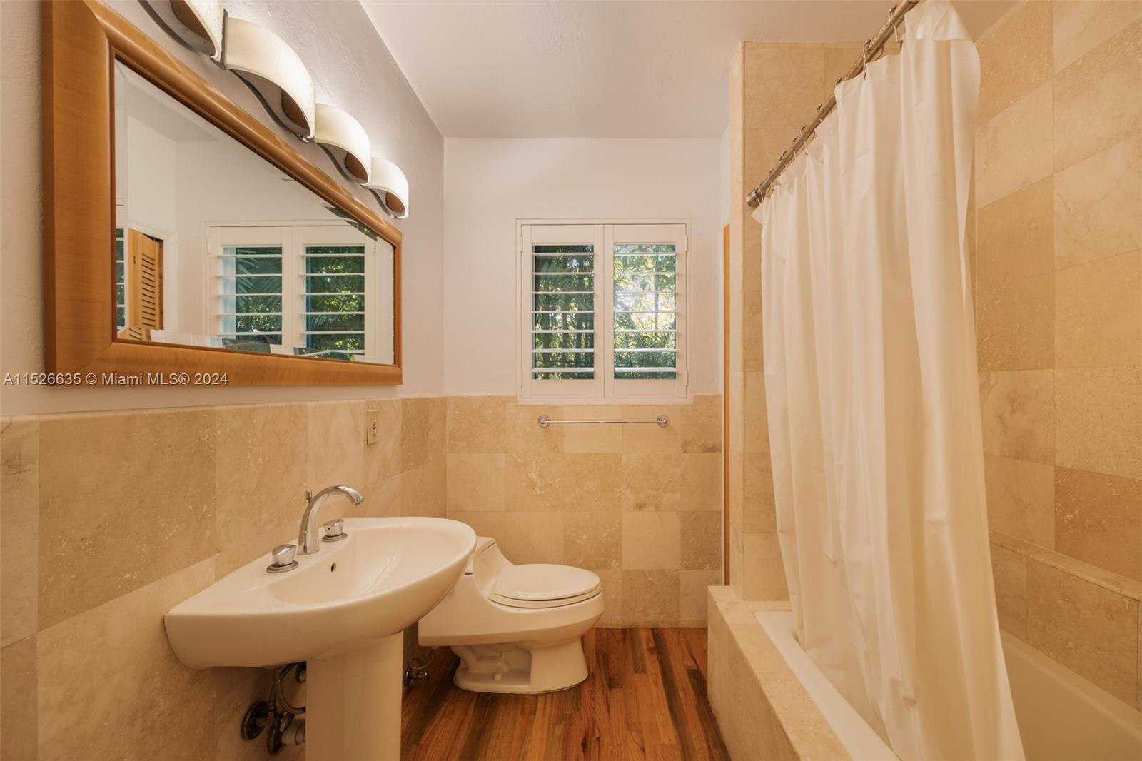 BISCAYNE PARK TERR - Residential