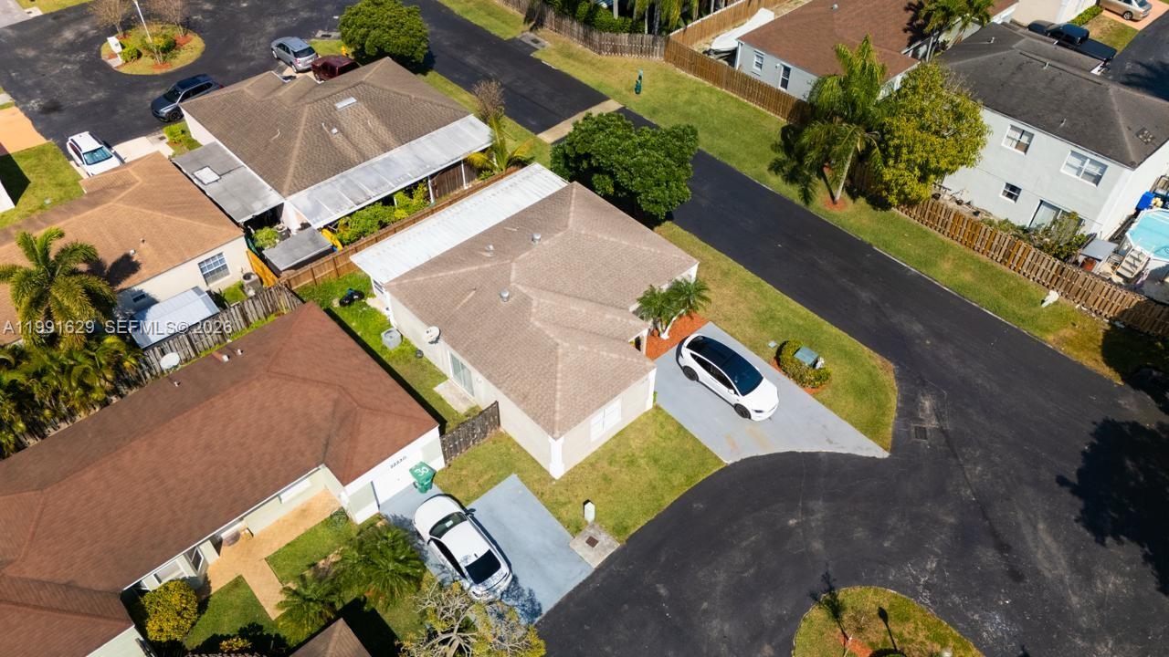 LAKES BY THE BAY SEC 5 - Residential