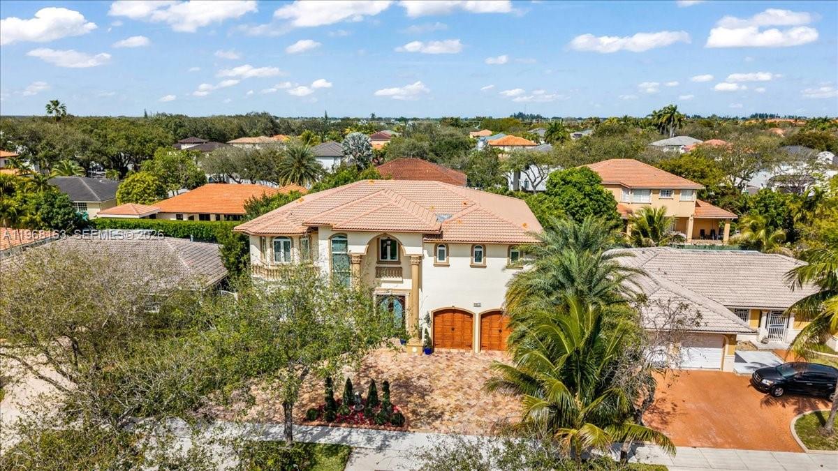 PRIMAVERA - Residential