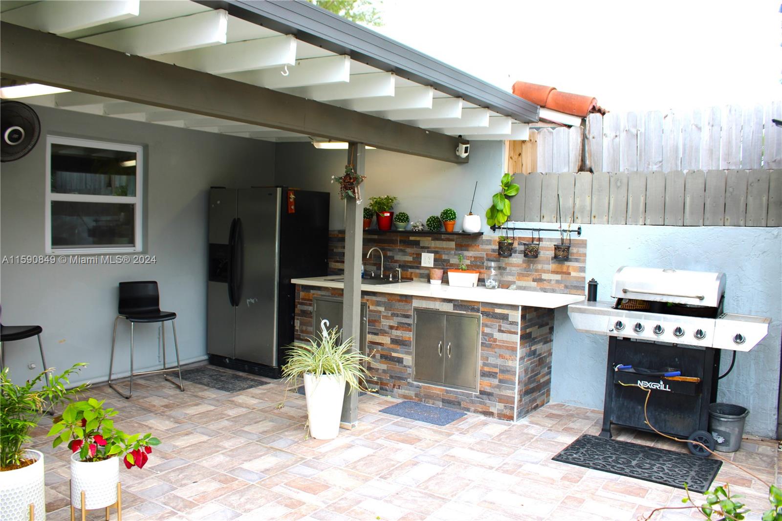LES GARDENS - Residential