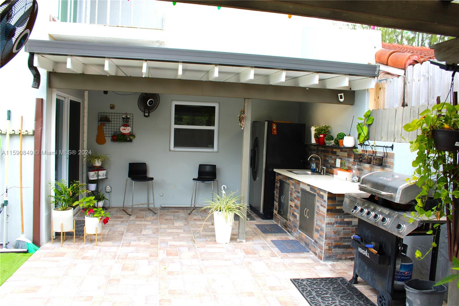 LES GARDENS - Residential