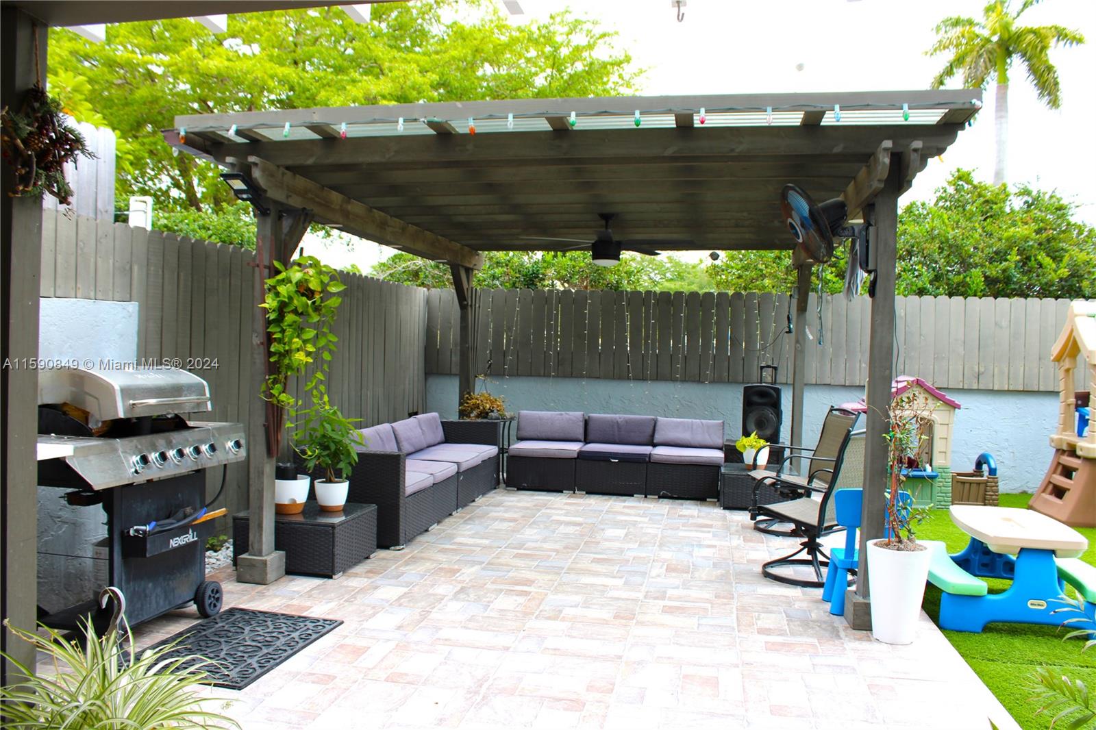 LES GARDENS - Residential
