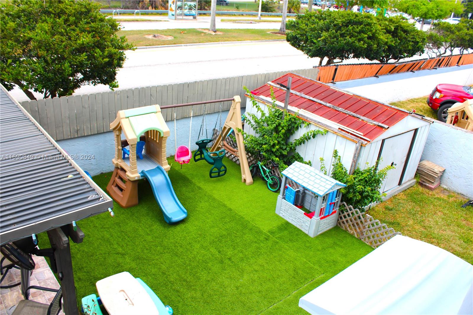 LES GARDENS - Residential
