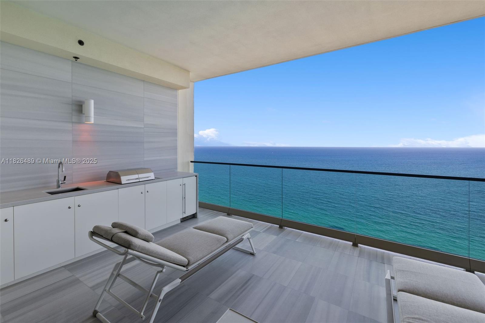 NORTH BISCAYNE BEACH AMEN - Residential