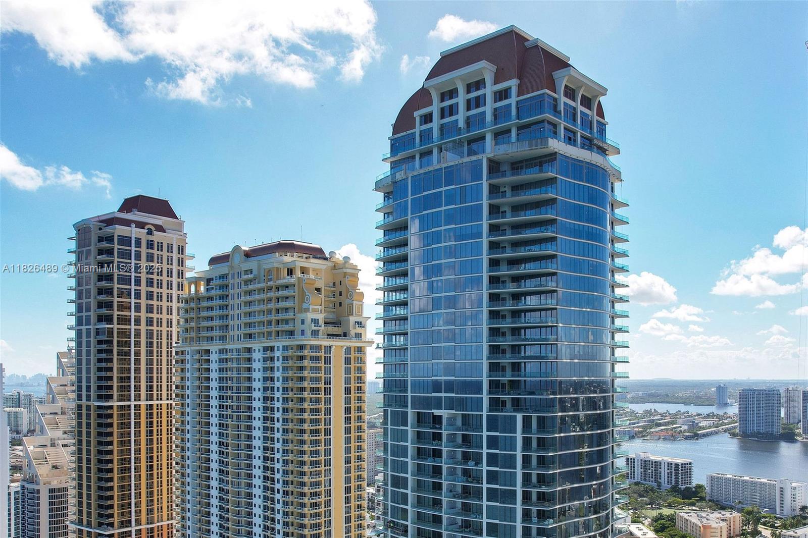 NORTH BISCAYNE BEACH AMEN - Residential