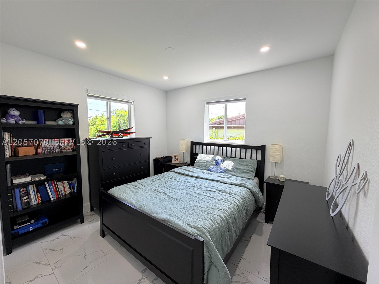 ¤MC KEEVER TERR NO 3 - Residential