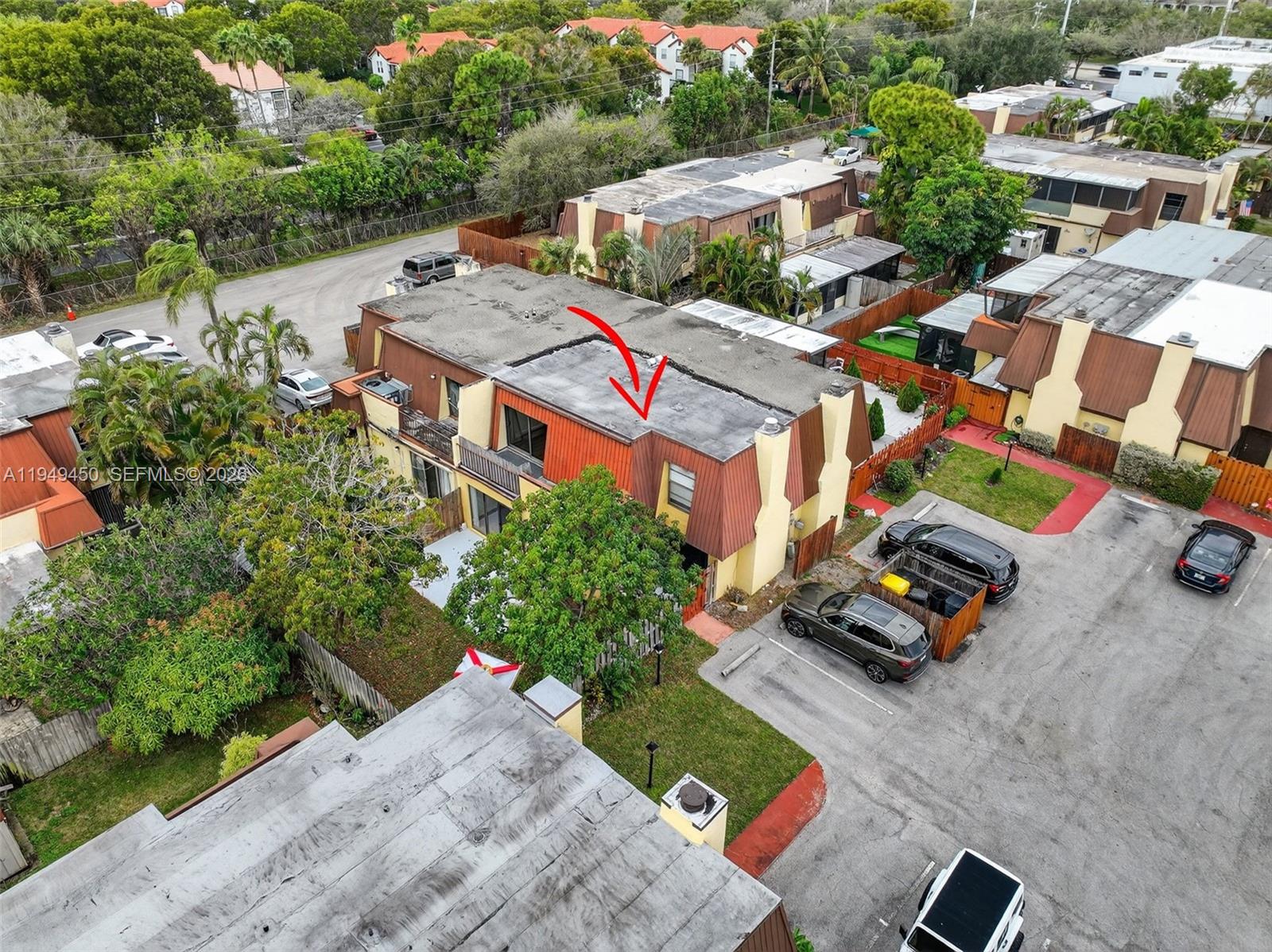 CEDAR GARDENS TOWNHOUSES - Residential