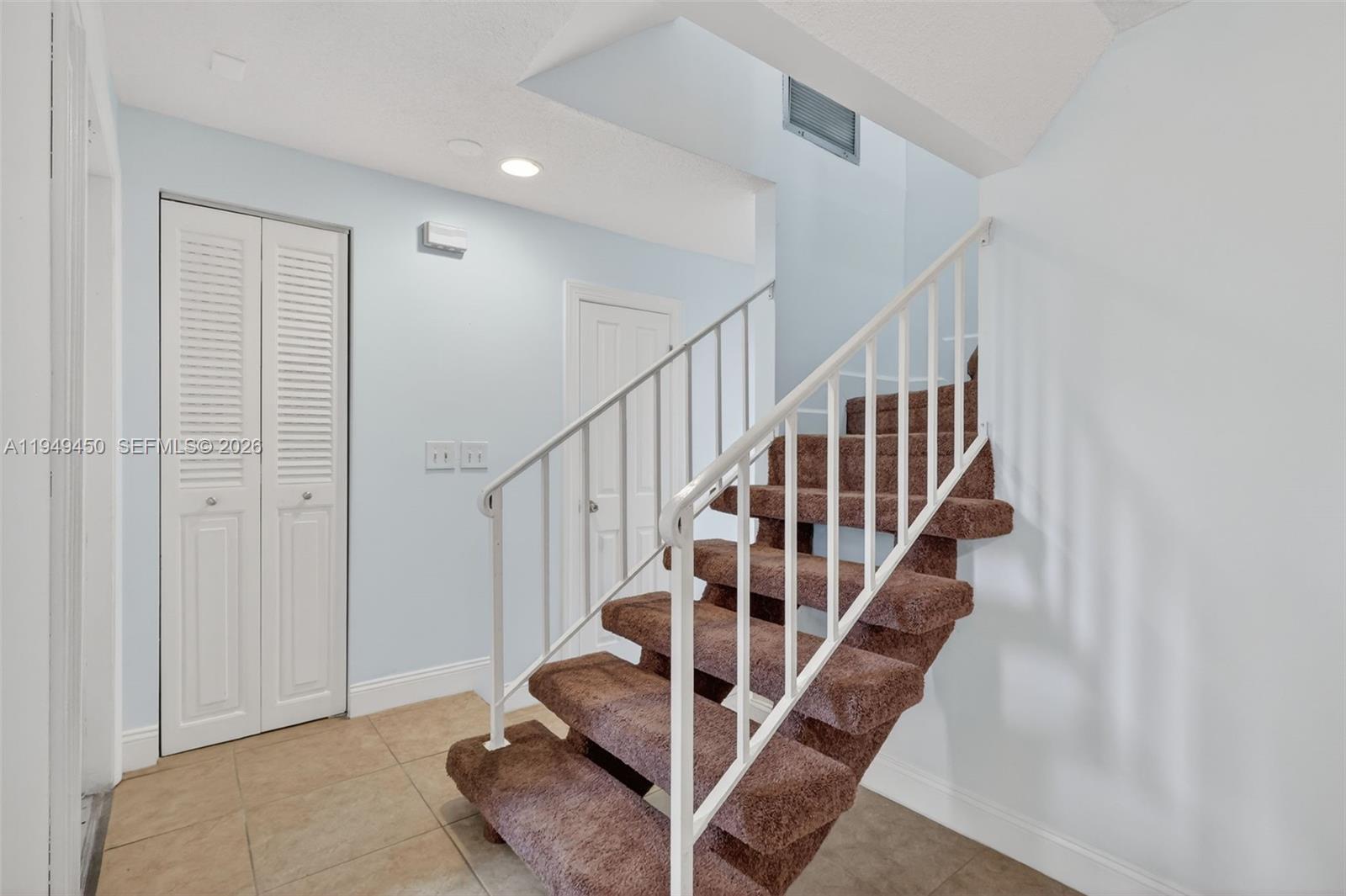 CEDAR GARDENS TOWNHOUSES - Residential