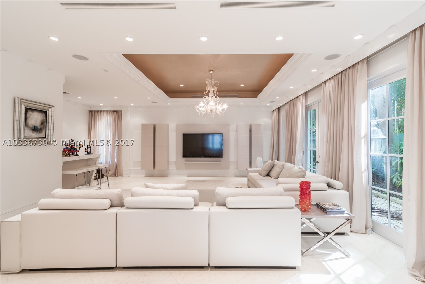 LA GORCE GOLF SUB - Residential