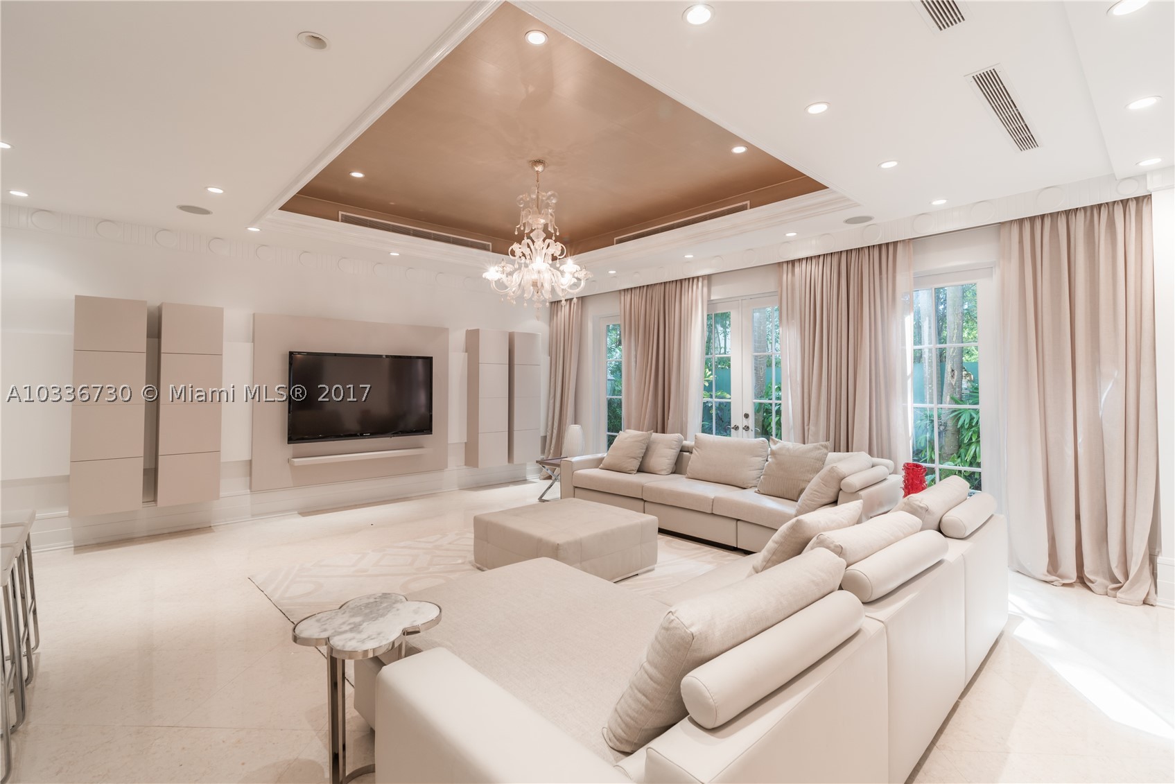 LA GORCE GOLF SUB - Residential