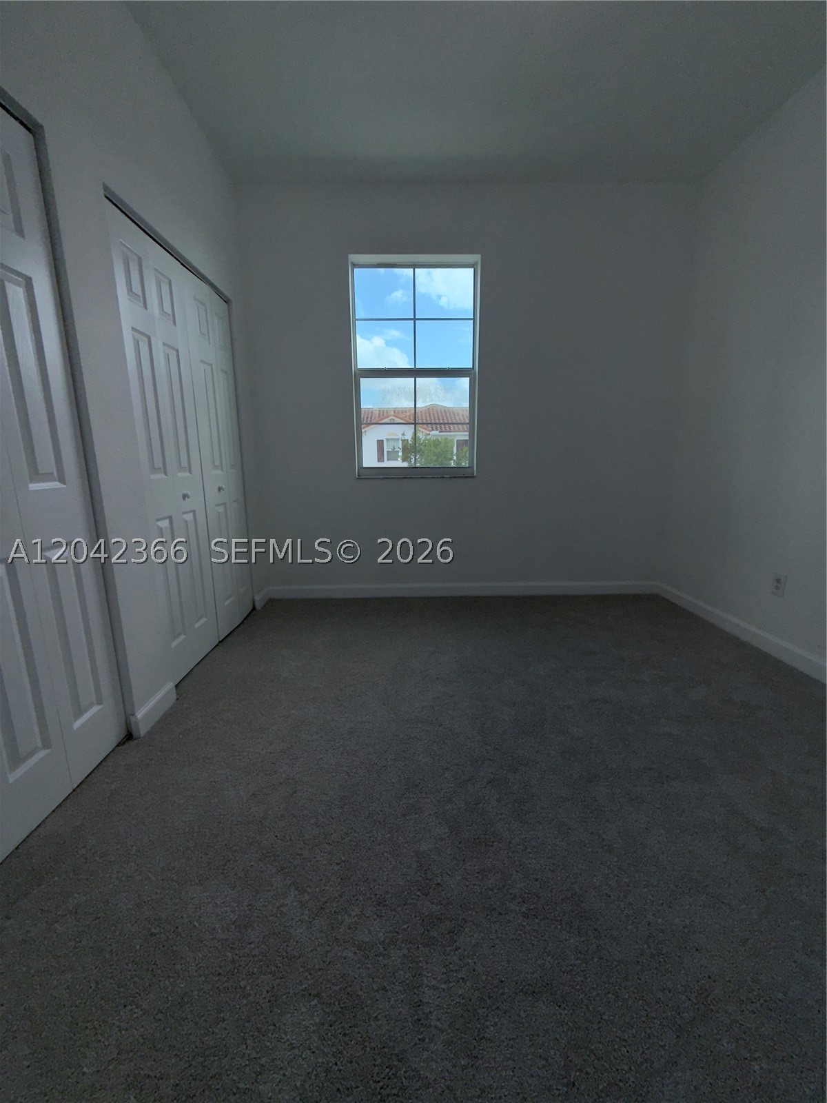 CHARLESTON COMMONS 2 - Residential