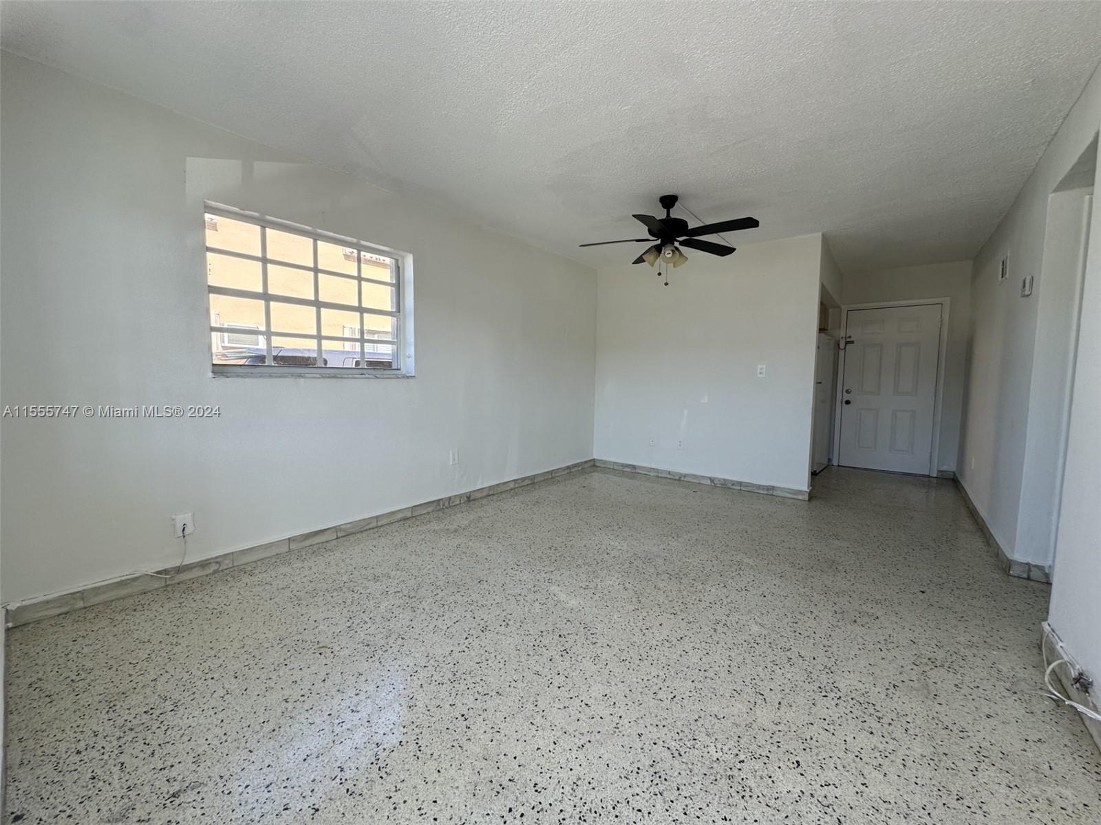 HIALEAH HOMESITES 1ST ADD - Residential Lease