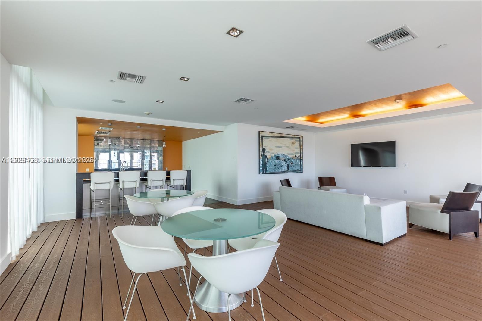 500 BRICKELL WEST CONDO - Residential Lease