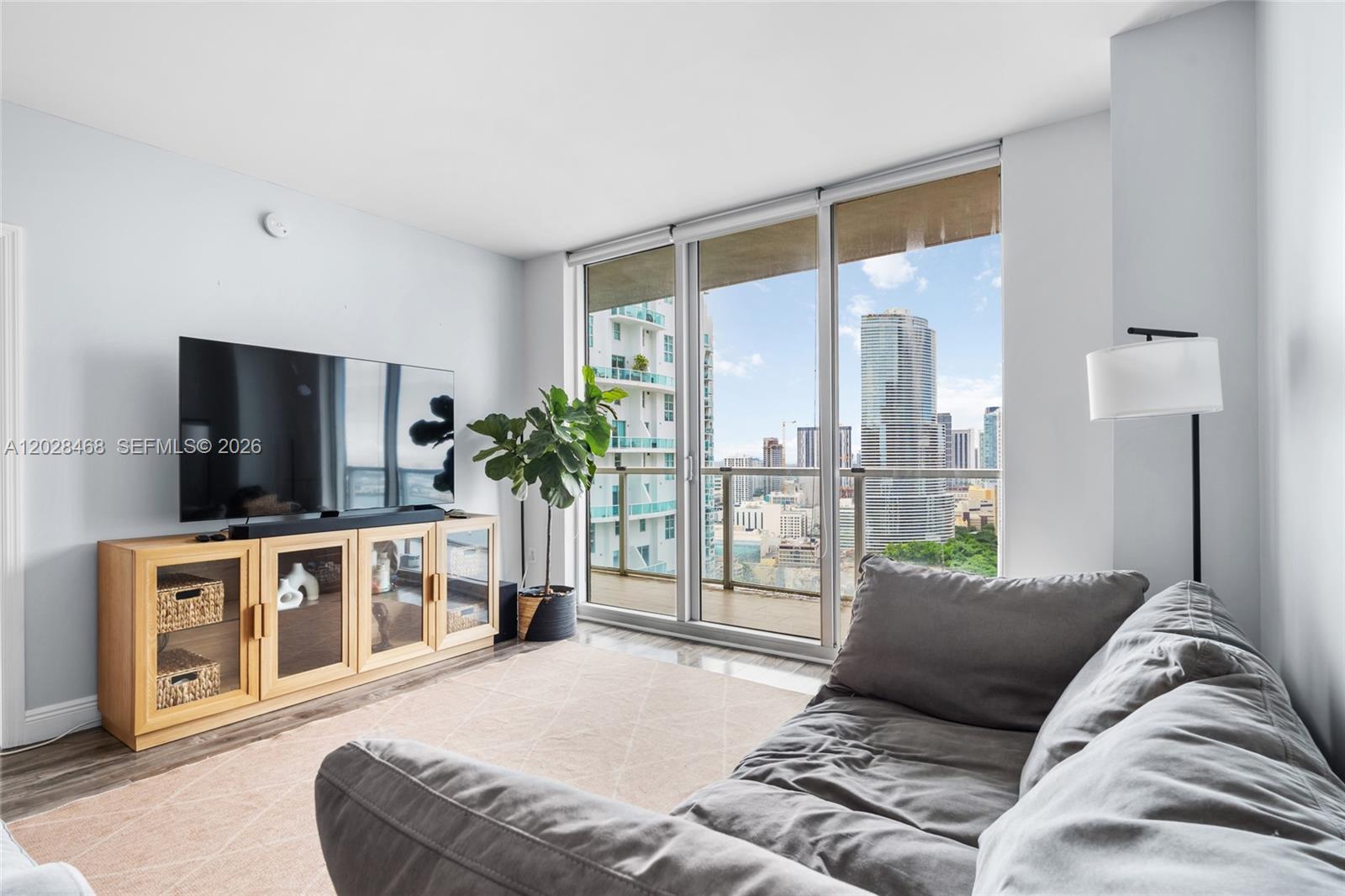 500 BRICKELL WEST CONDO - Residential Lease