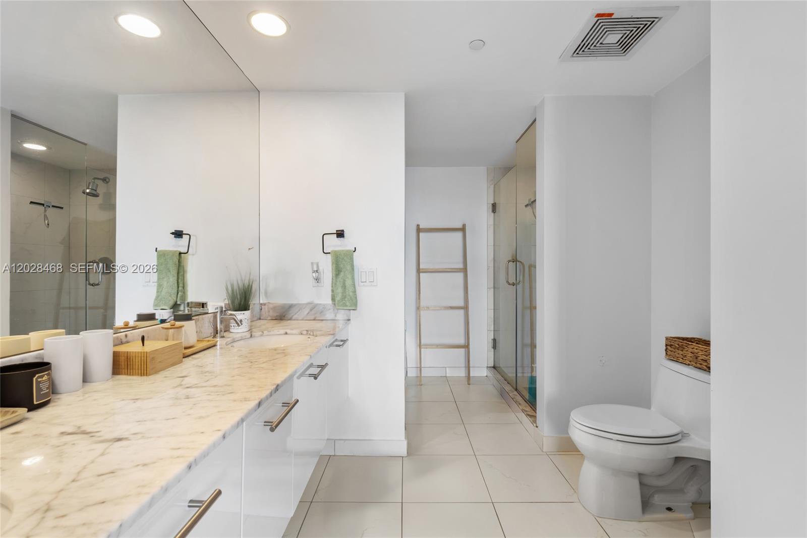 500 BRICKELL WEST CONDO - Residential Lease