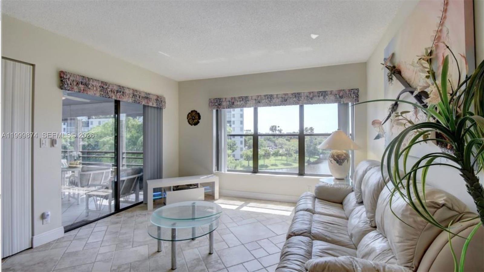 CYPRESS BEND I-A CONDO - Residential
