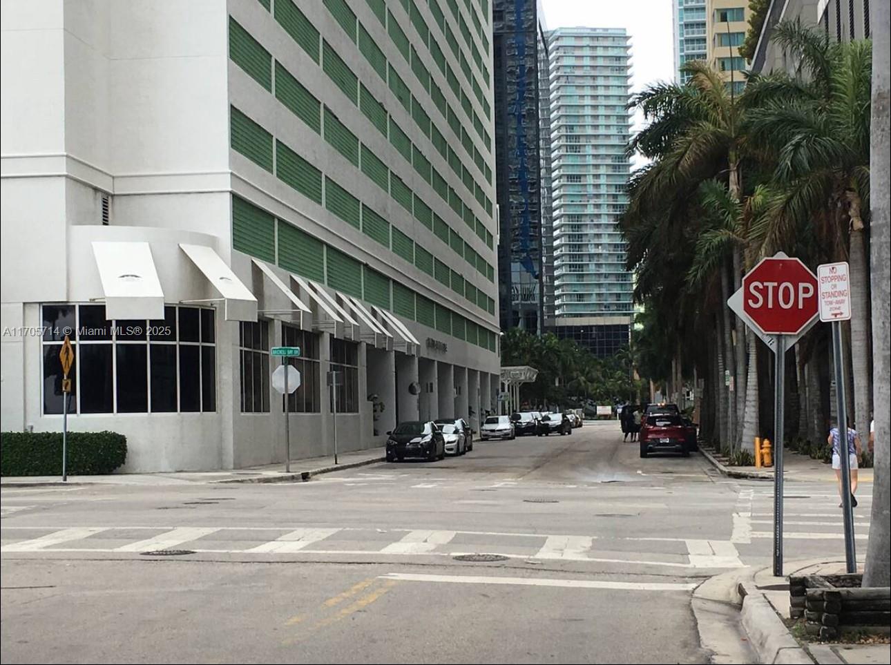 THE CLUB AT BRICKELL BAY - Residential Lease