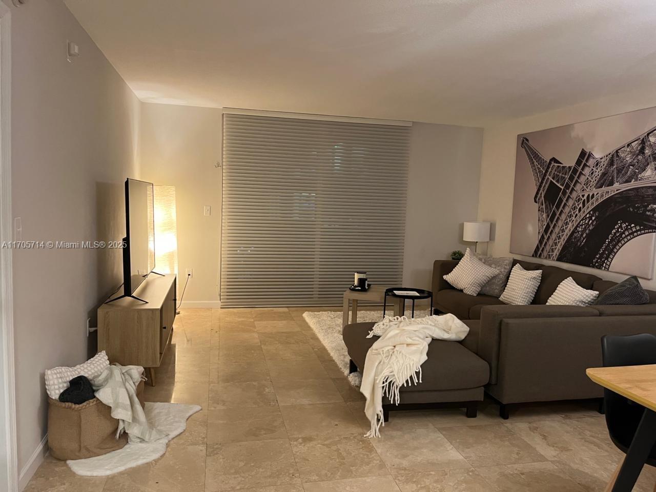 THE CLUB AT BRICKELL BAY - Residential Lease