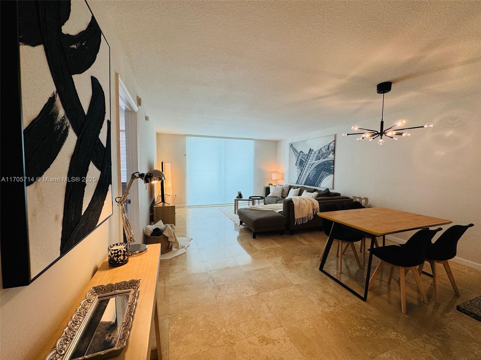 Great location at Brickell. Furnished 1 bedroom 1 bath on the 32nd floor with balcony. Decorated with great taste, marble floors in living area, dining, kitchen, bath and carpet in bedroom. Very large closet and washer & dryer in the unit. Building is centrally located in Financial and Commercial District with easy access to main highways and metro mover. Amenities offer gym, jacuzzi, pool and gameroom. 24/7 security and concierge with valet parking service. READY TO MOVE IN! ***PLS SEE REMARKS BELOW!!!***