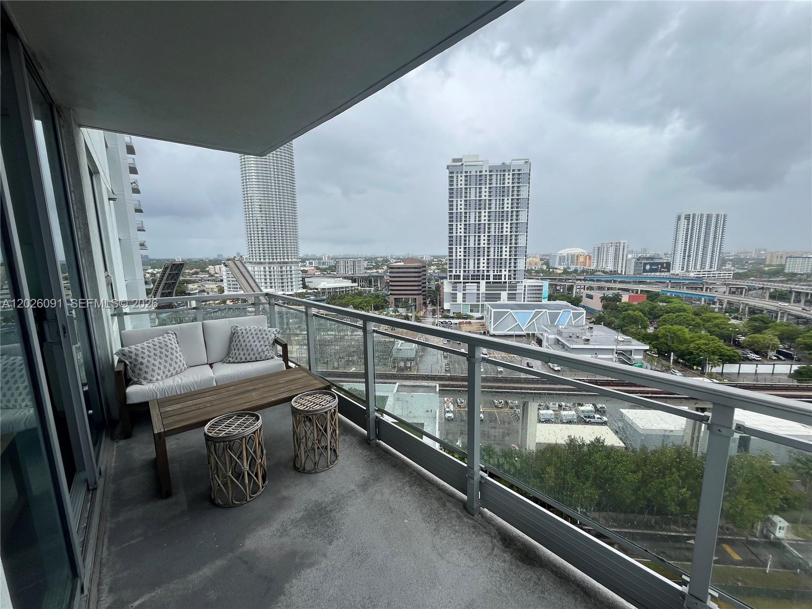IVY CONDO - Residential Lease