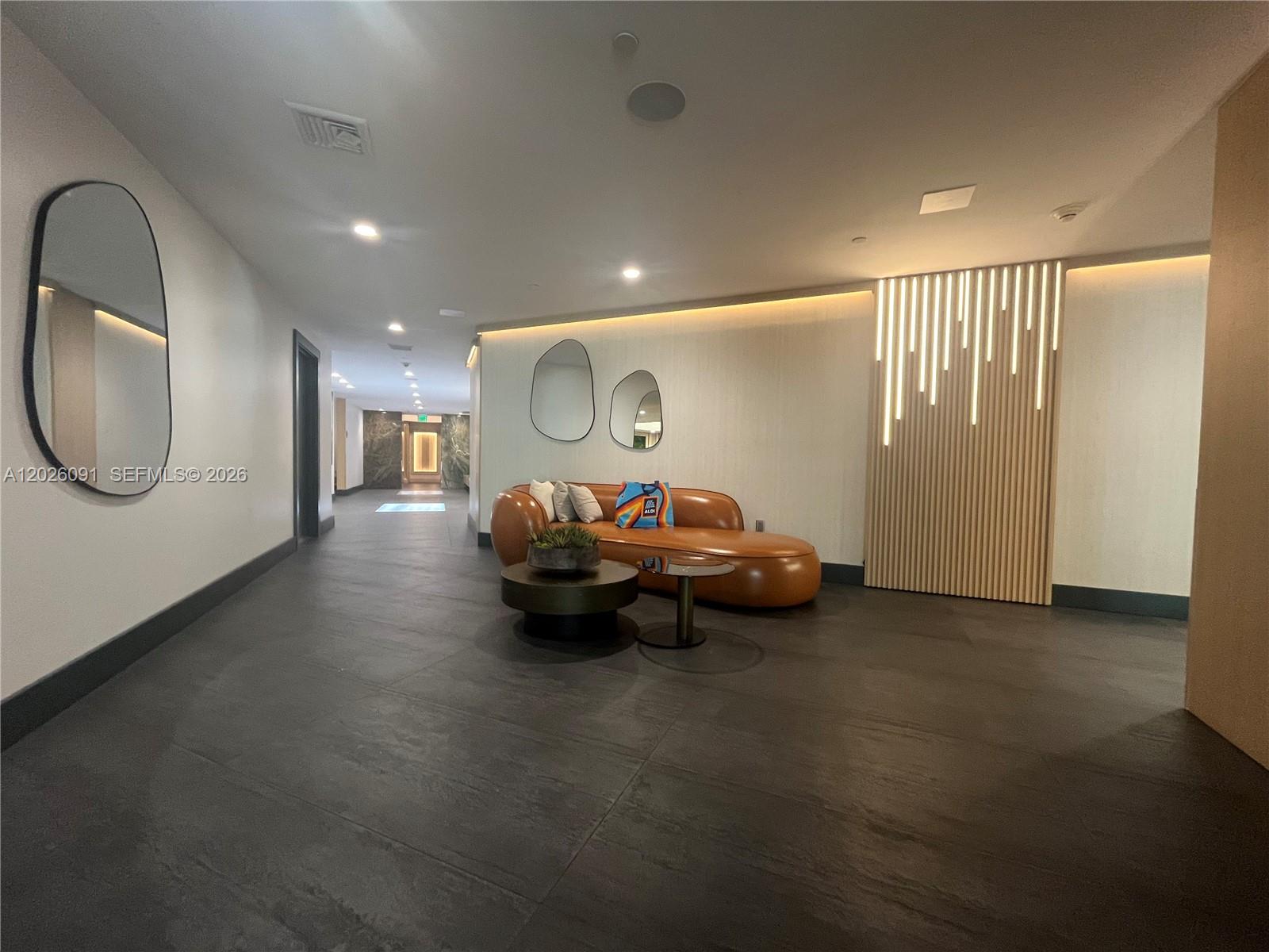 IVY CONDO - Residential Lease
