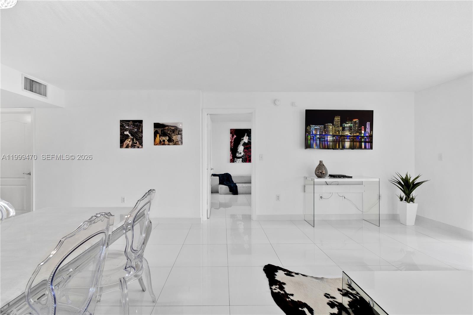 THE CLUB AT BRICKELL BAY - Residential