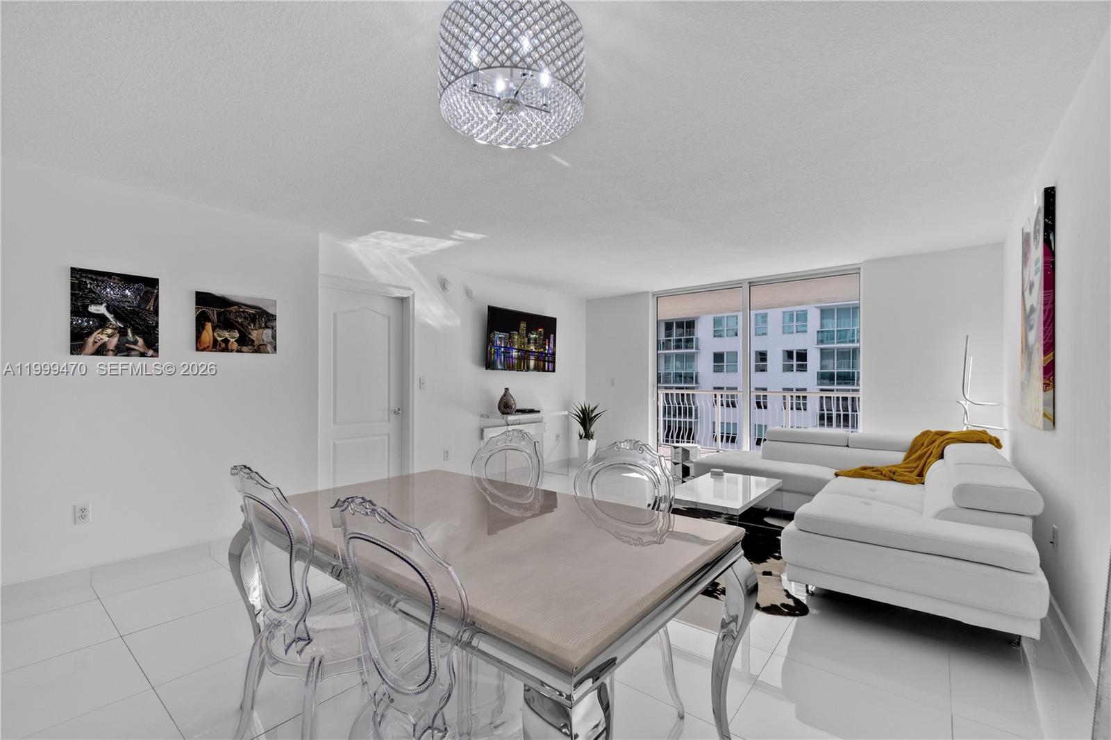 THE CLUB AT BRICKELL BAY - Residential