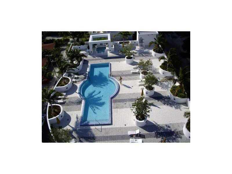PLATINUM CONDO - Residential Lease