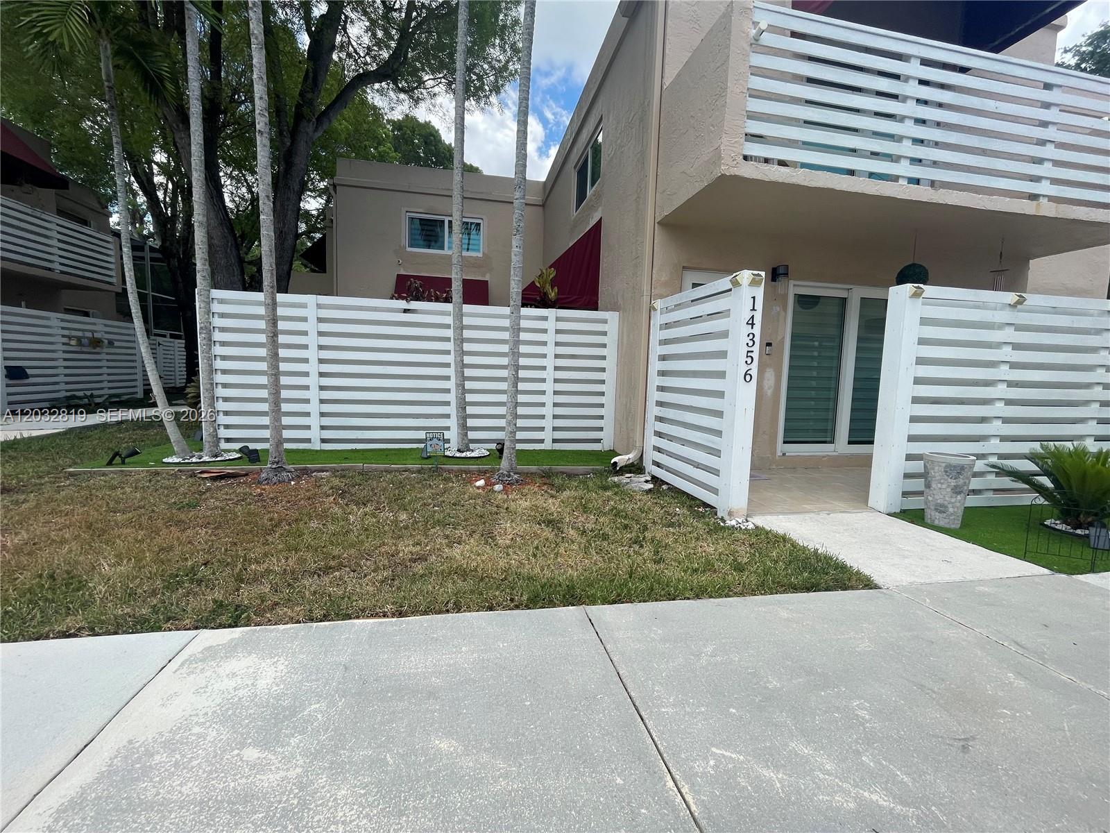 KENDALL CENTER - Residential