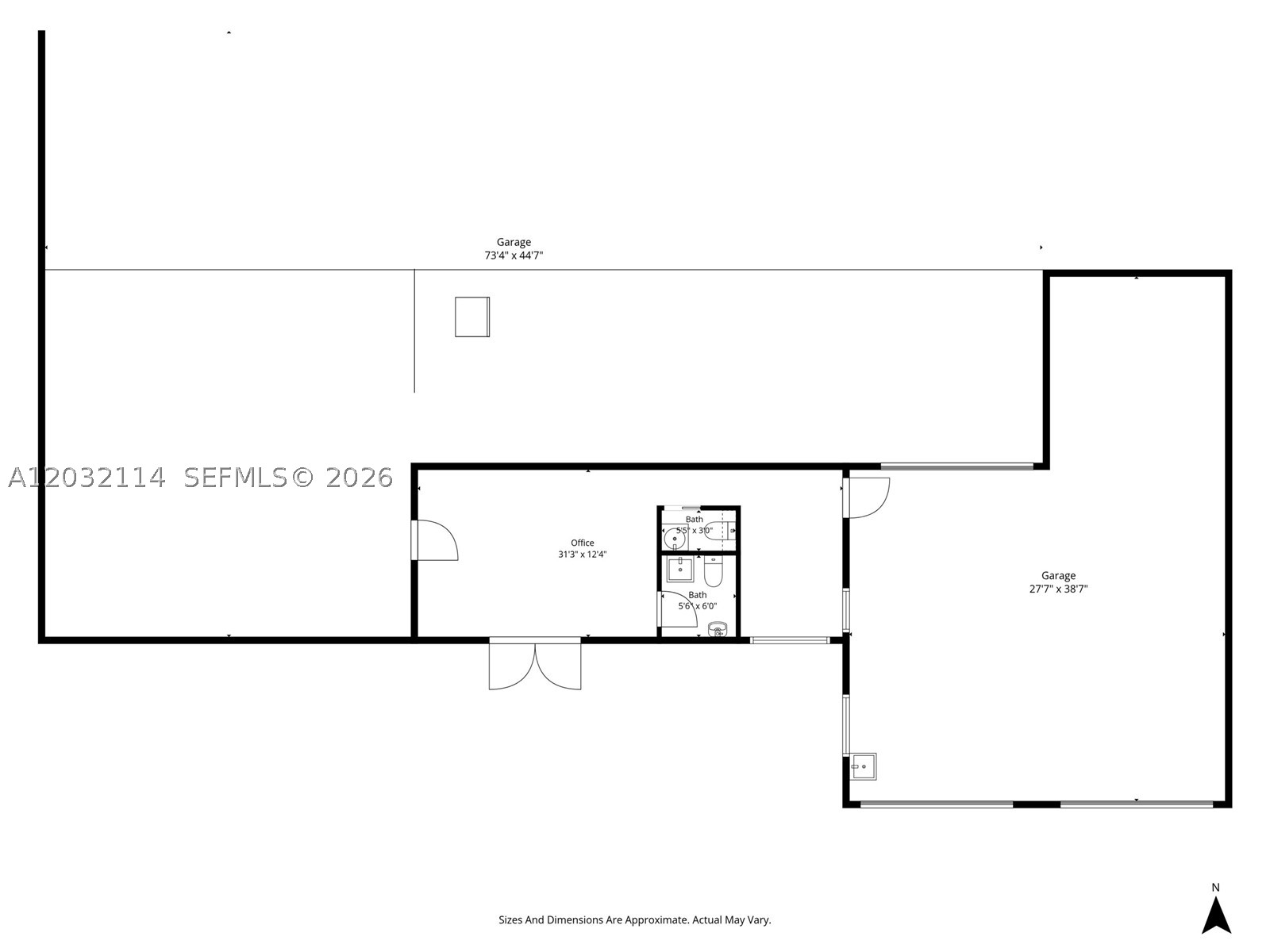 Main image without alt text