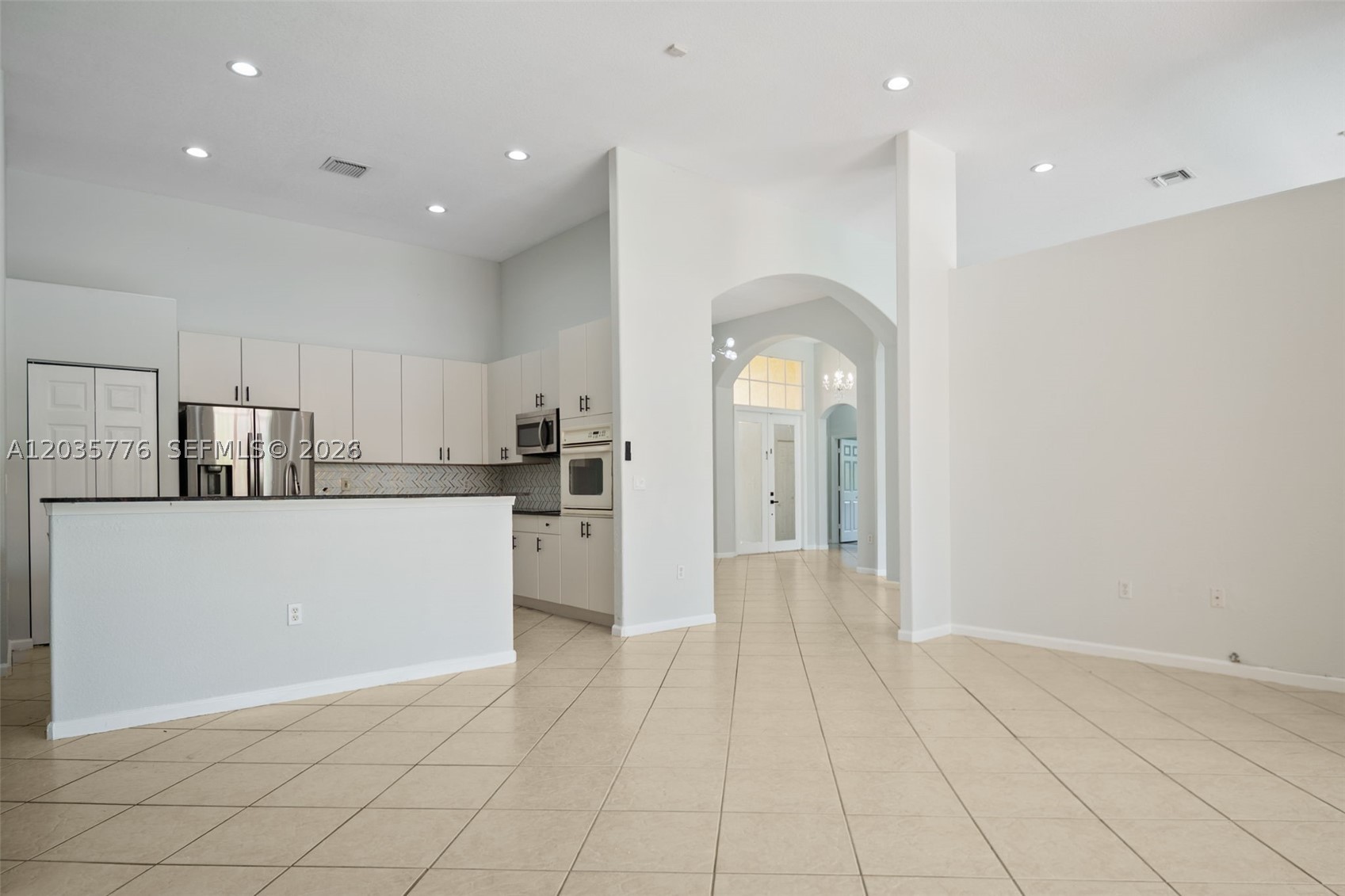 PASADENA AT PEMBROKE SHOR - Residential Lease