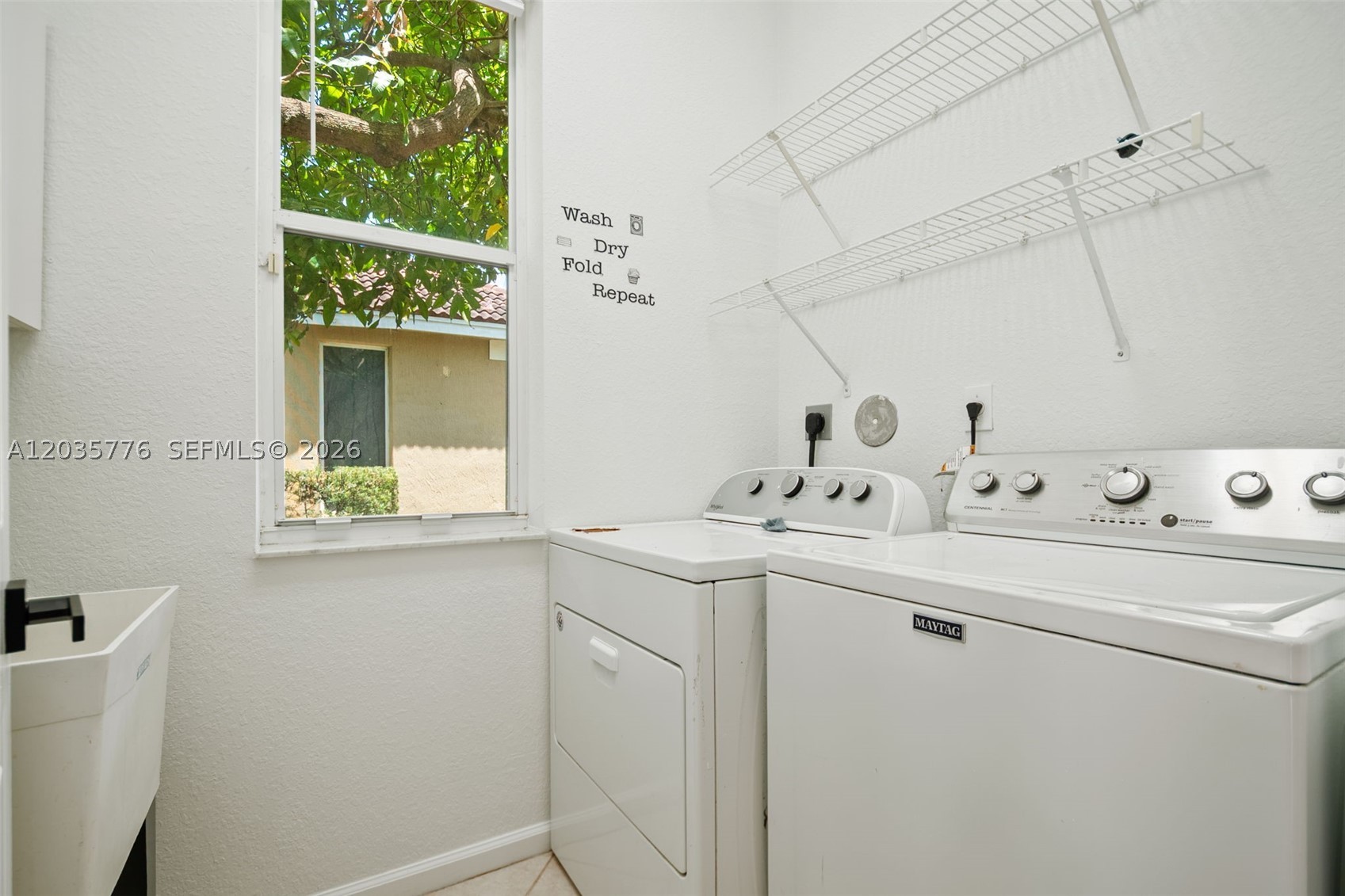 PASADENA AT PEMBROKE SHOR - Residential Lease