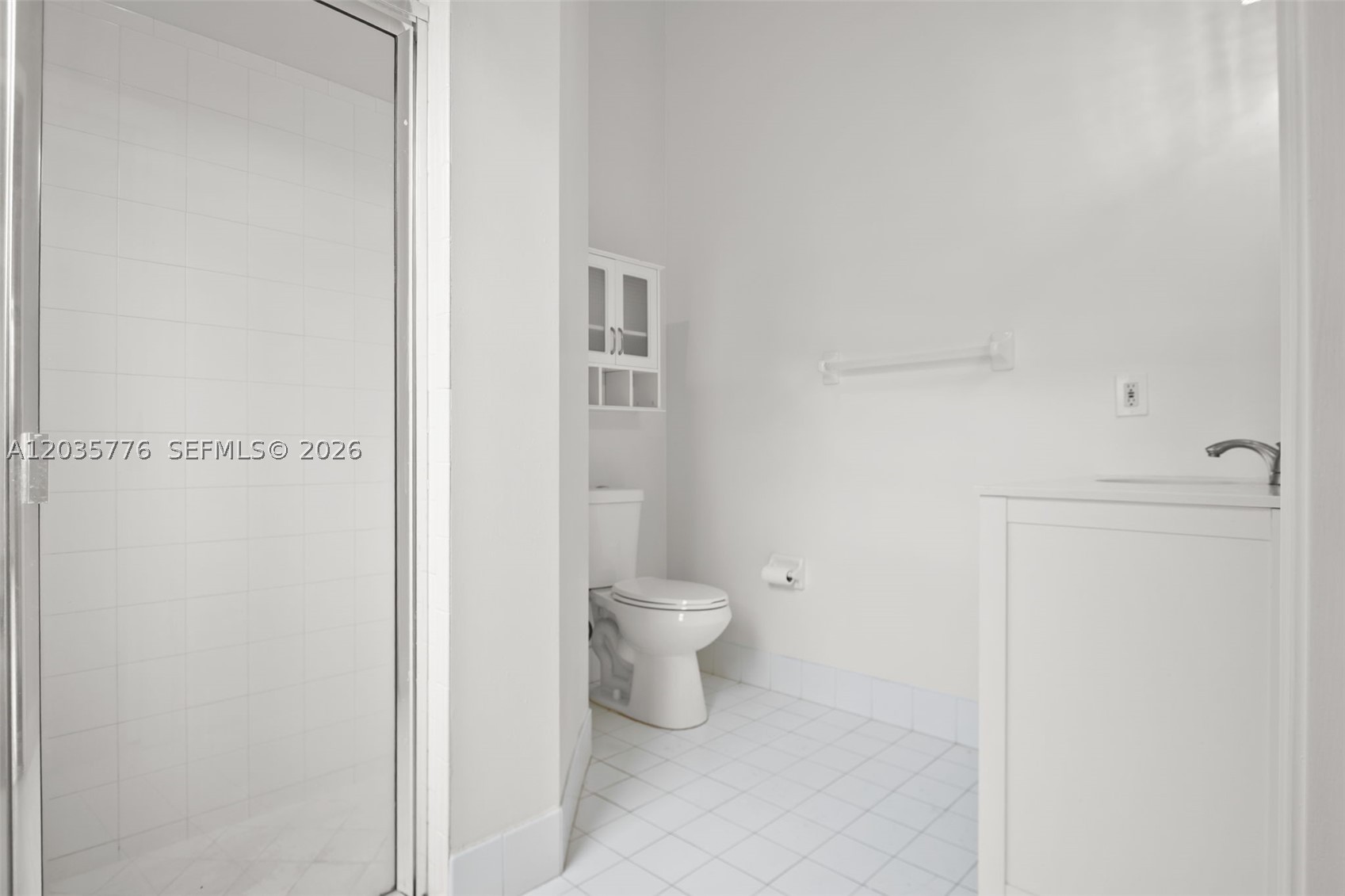 PASADENA AT PEMBROKE SHOR - Residential Lease