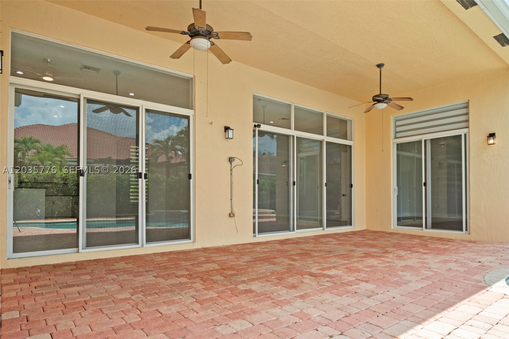 PASADENA AT PEMBROKE SHOR - Residential Lease