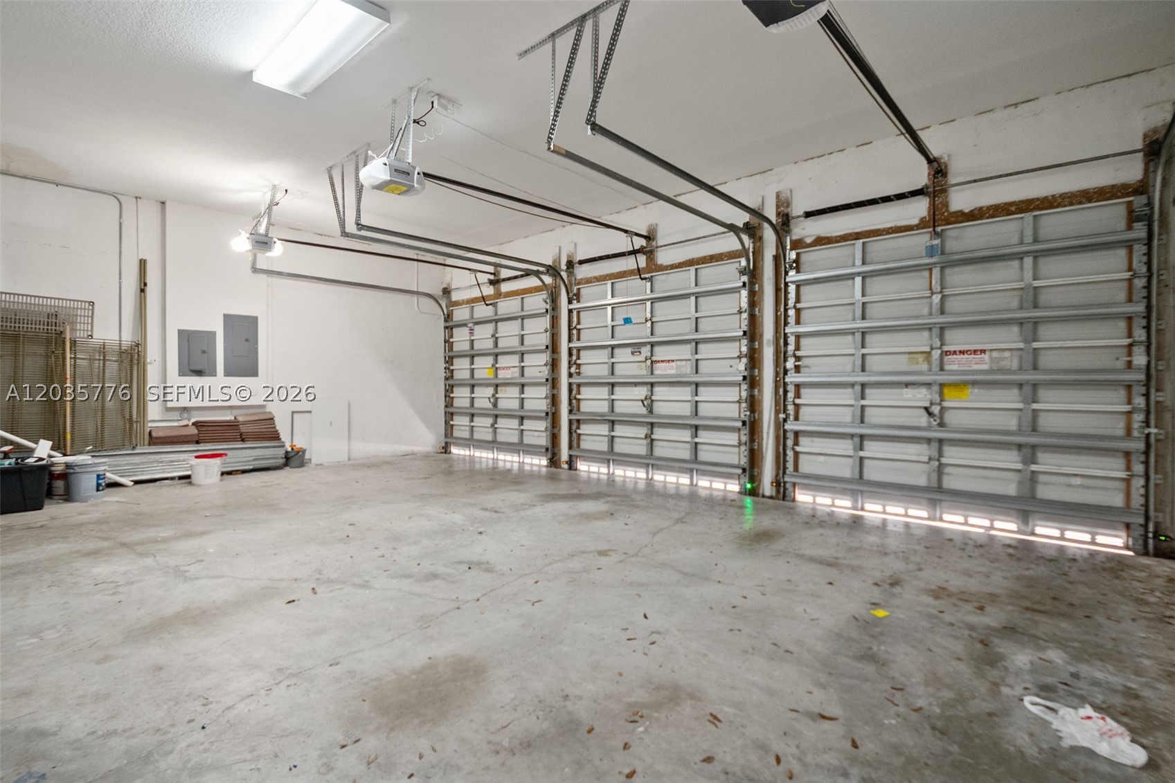 PASADENA AT PEMBROKE SHOR - Residential Lease