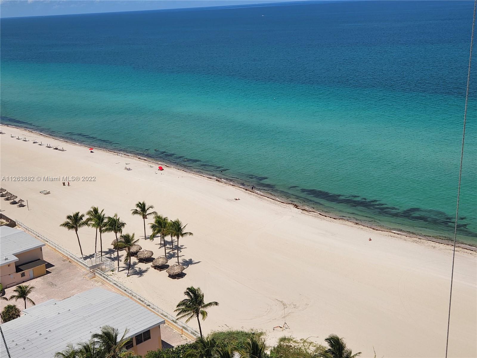 TRUMP ROYALE CONDO - Residential Lease