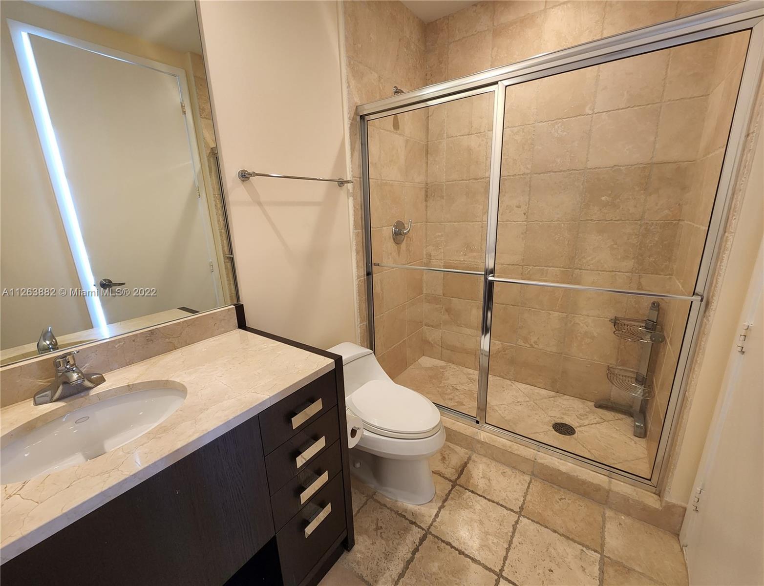 TRUMP ROYALE CONDO - Residential Lease