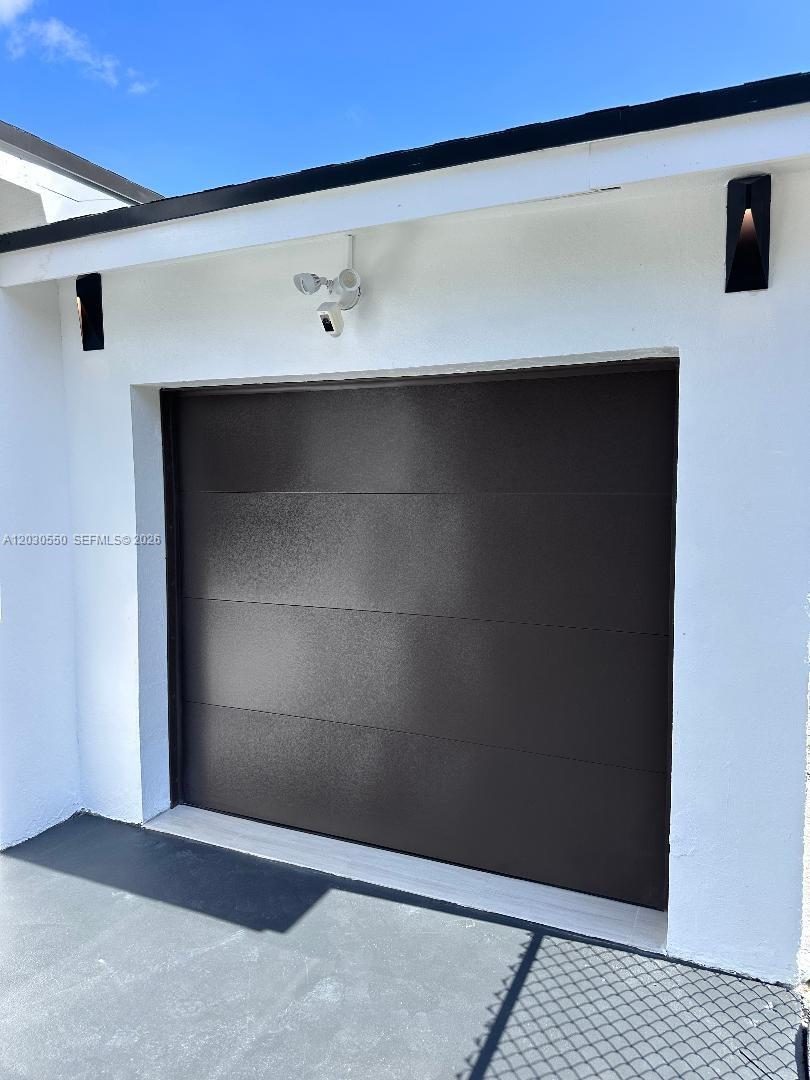 SOUTH HOLLYWOOD AMD PLAT - Residential Lease