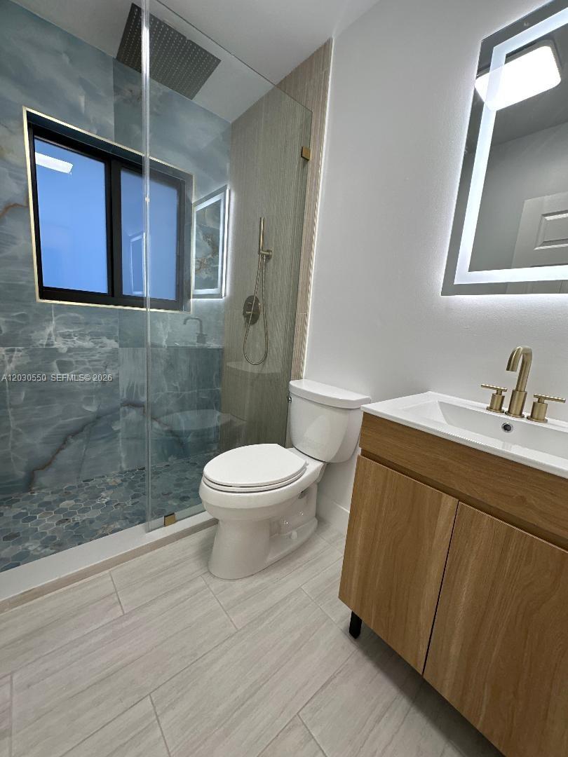 SOUTH HOLLYWOOD AMD PLAT - Residential Lease