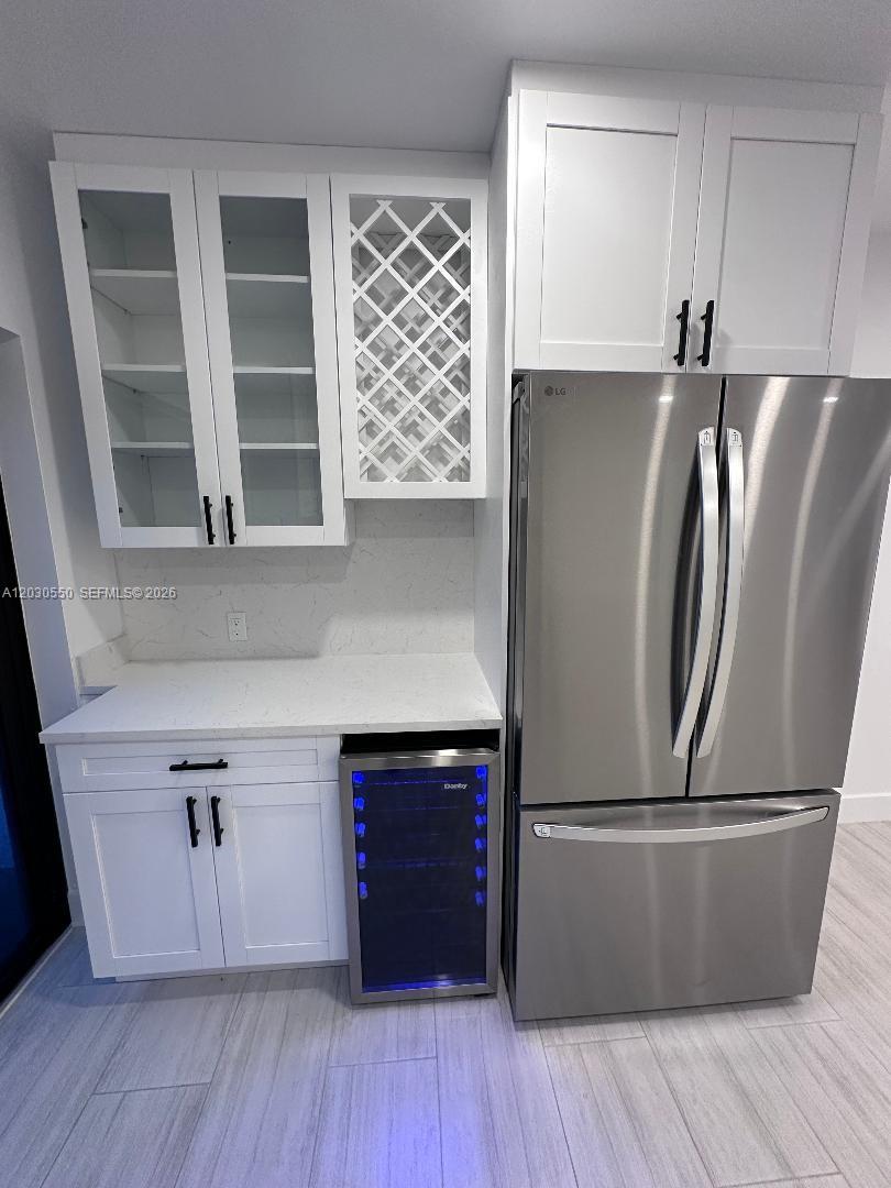SOUTH HOLLYWOOD AMD PLAT - Residential Lease