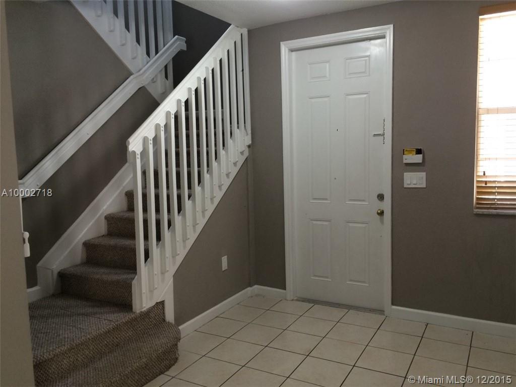 Villas Carmel Condo 02 - Residential Lease