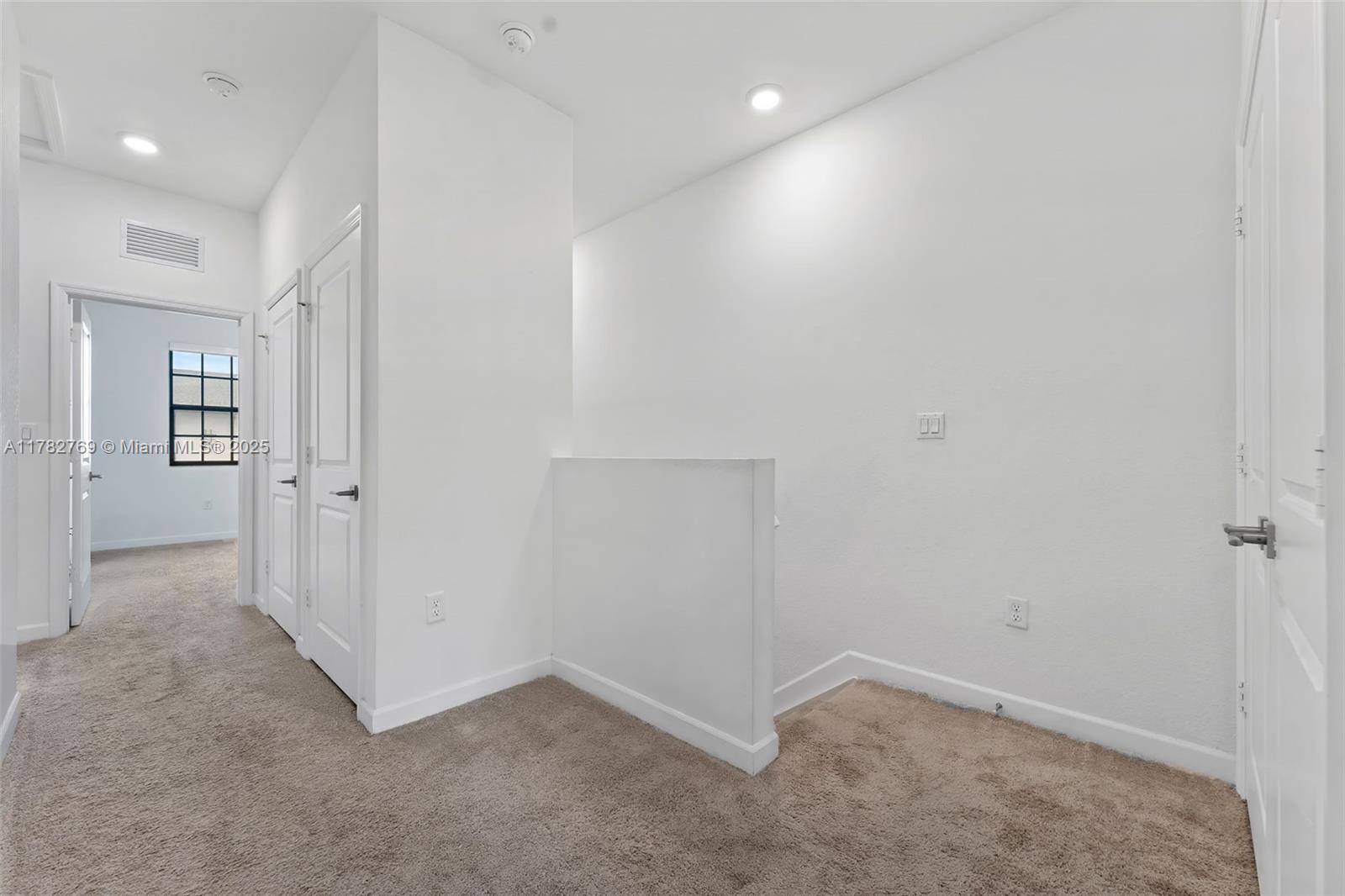 REGAL PALM SUBDIVISION - Residential Lease