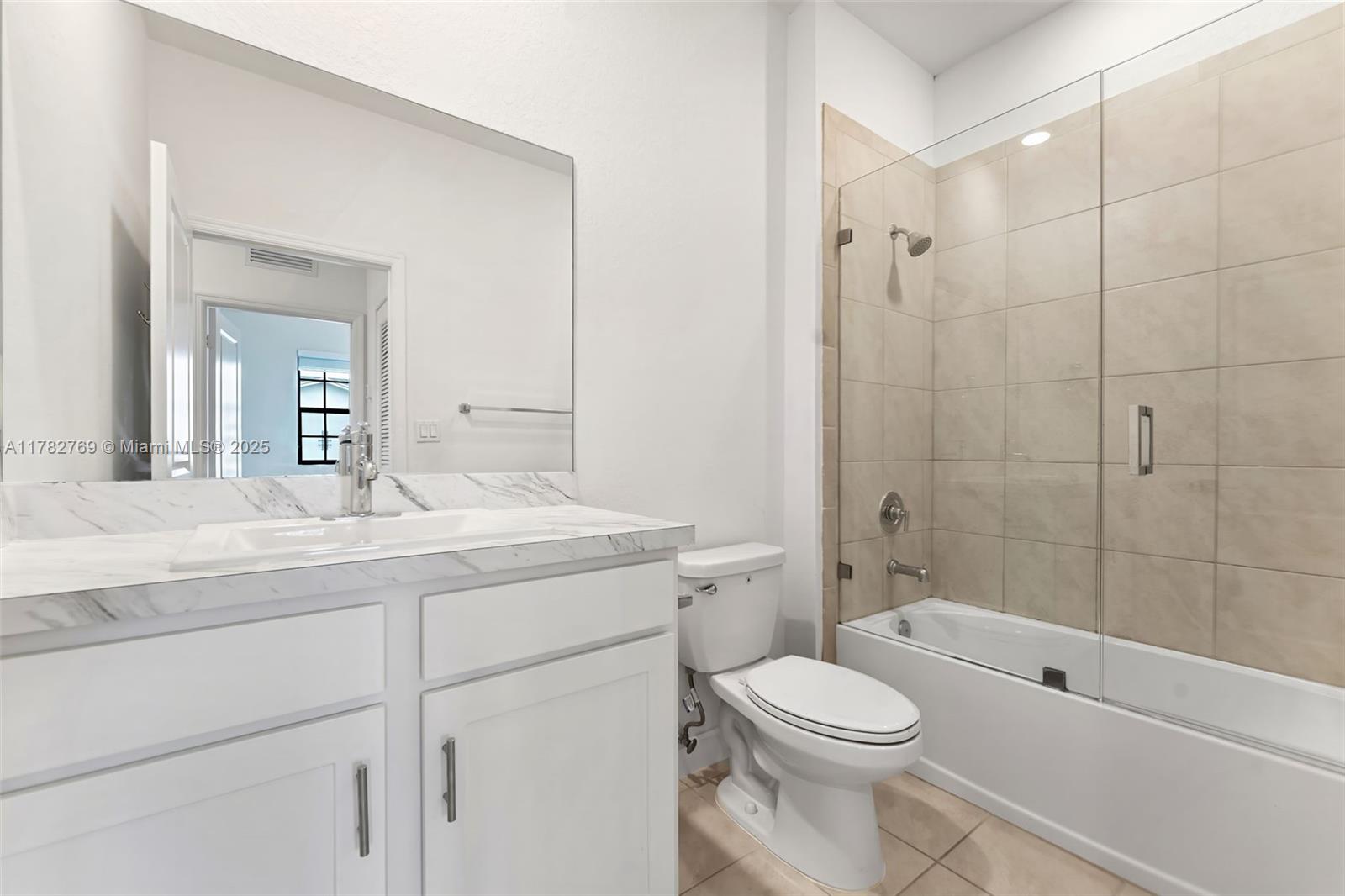 REGAL PALM SUBDIVISION - Residential Lease