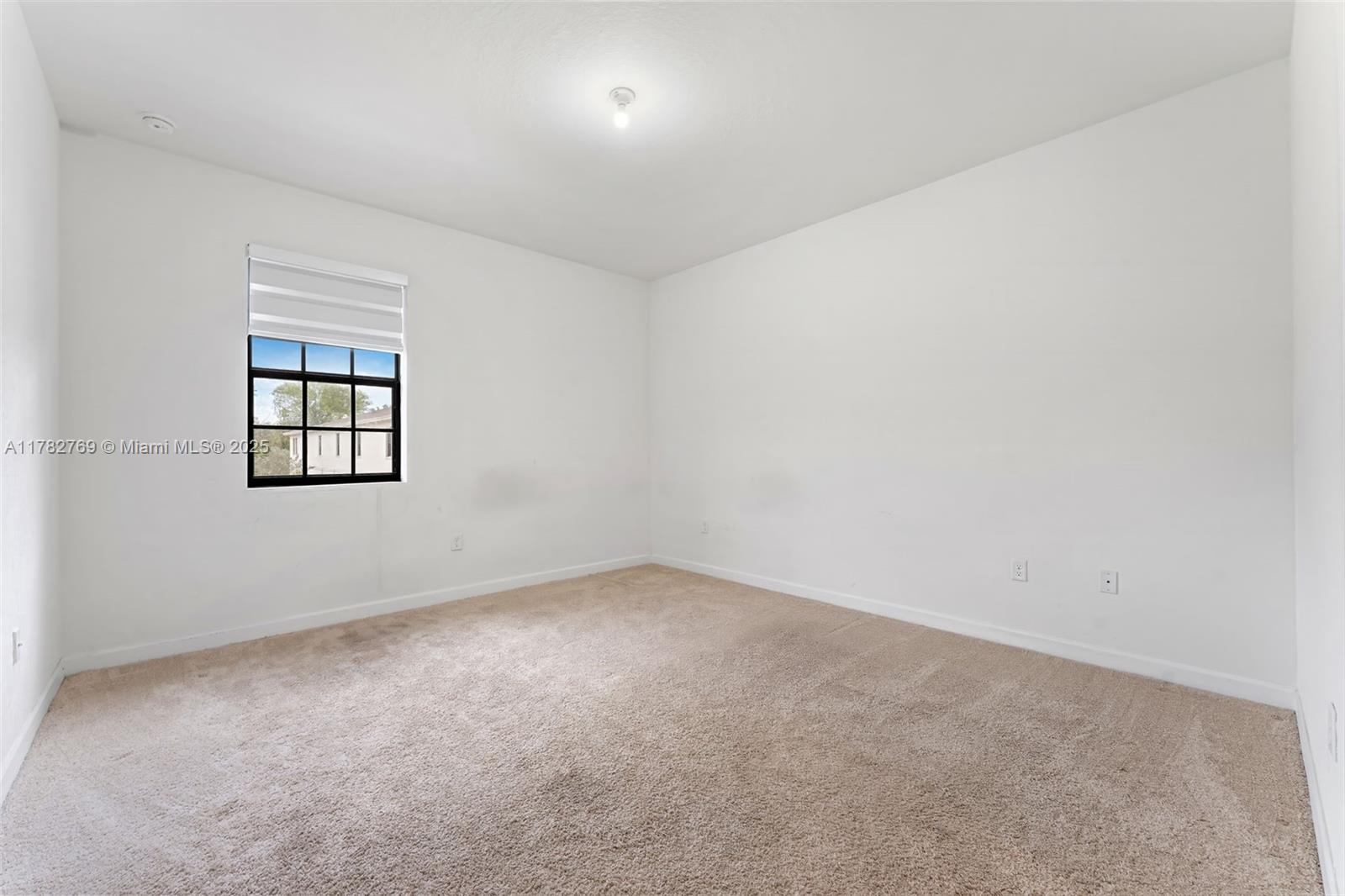 REGAL PALM SUBDIVISION - Residential Lease
