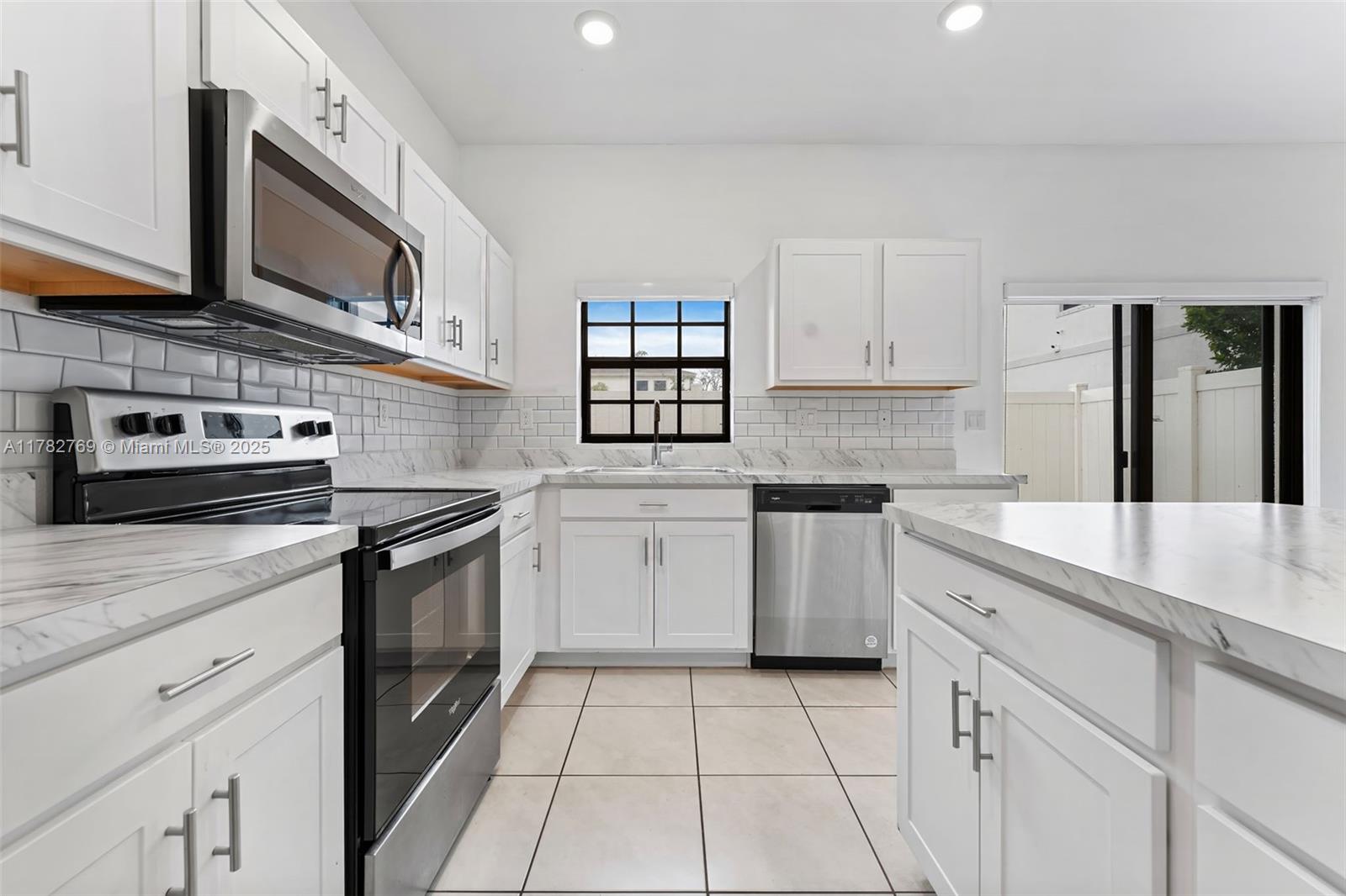 REGAL PALM SUBDIVISION - Residential Lease